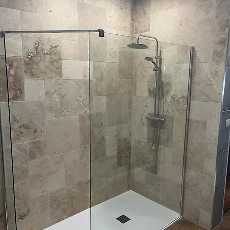 Nyaraló De Monplaisir, *