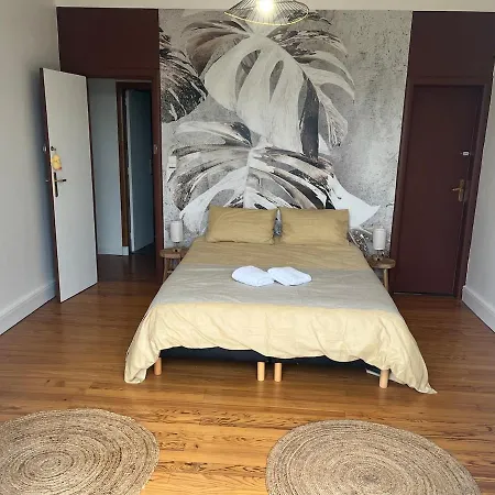 De Monplaisir, בית נופש Pomarez